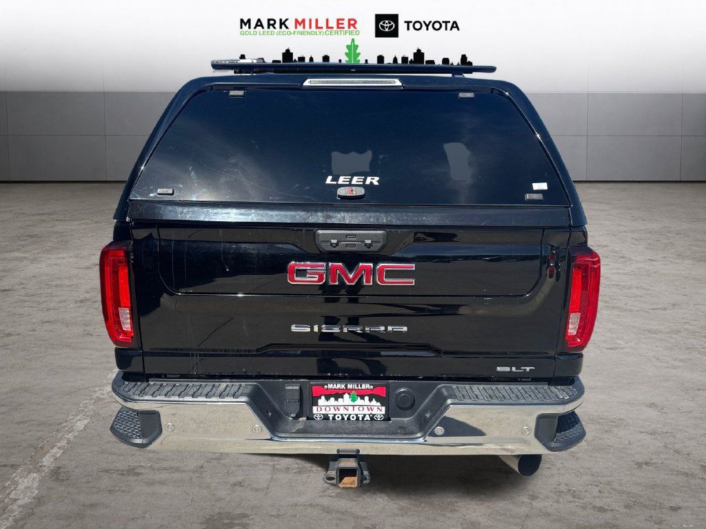 Used 2020 GMC Sierra 3500 SLT w/ Gooseneck/5TH Wheel Package AWD/4WD image 4