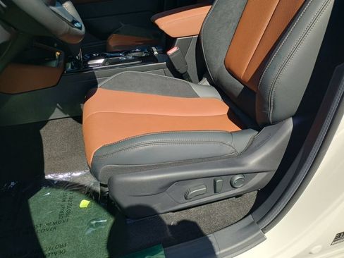 New 2026 Subaru Forester Touring AWD/4WD image 13