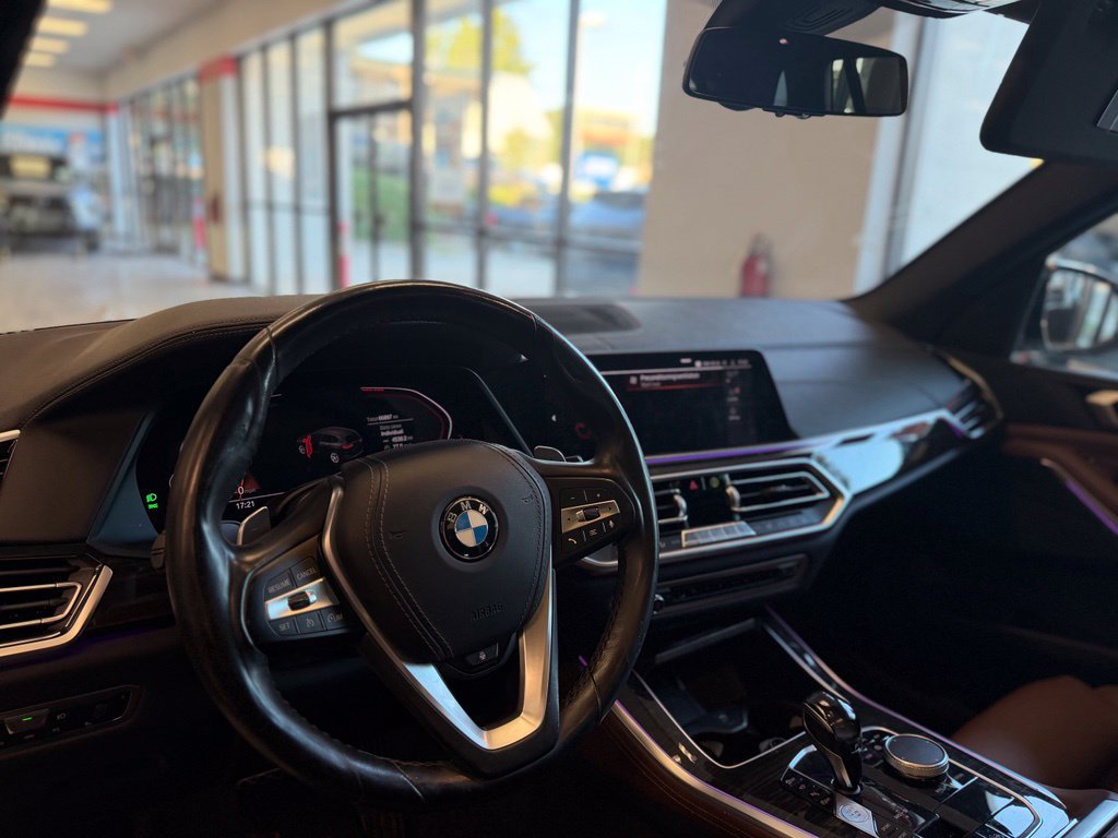 Used 2019 BMW X5 xDrive40i w/ Convenience Package AWD/4WD image 11