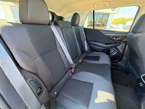 Used 2024 Subaru Outback Premium image 27