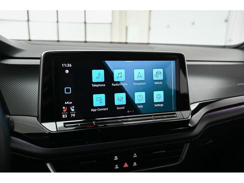 Used 2024 Volkswagen Atlas Cross Sport SEL Premium R-Line image 15