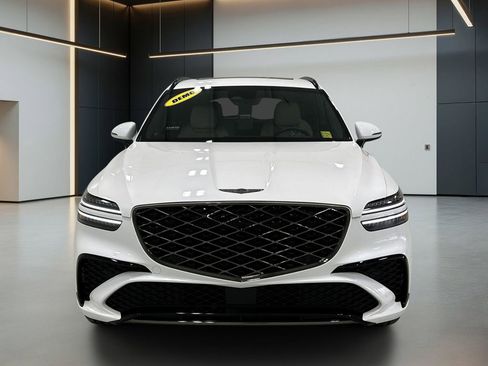 Certified 2026 Genesis GV70 3.5T Sport Prestige AWD/4WD image 4