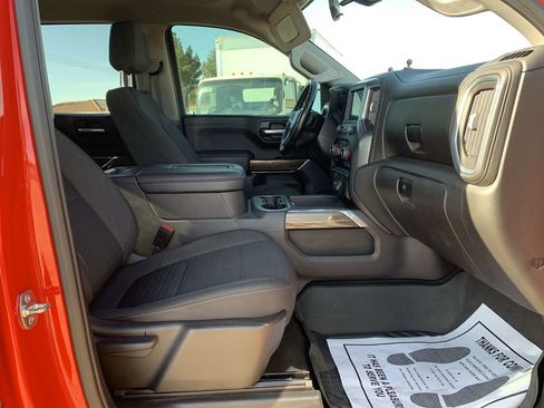 Certified 2021 Chevrolet Silverado 1500 LT Trail Boss w/ LPO, Dark Essentials Package AWD/4WD image 26