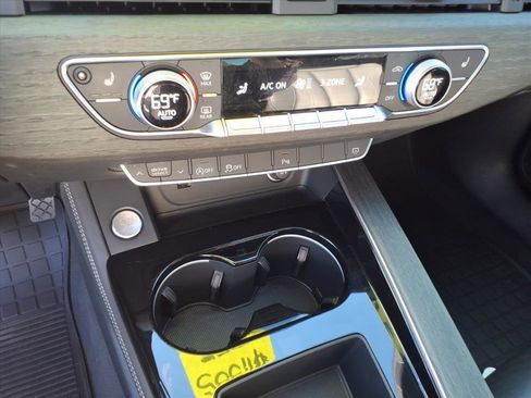 Used 2023 Audi A4 2.0T Premium Plus image 20