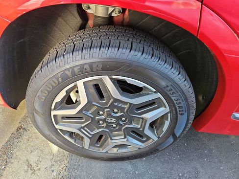 Used 2021 Hyundai Santa Fe Calligraphy image 7