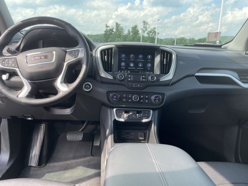 Used 2023 GMC Terrain SLT AWD/4WD image 14