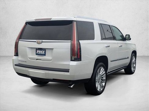 Used 2018 Cadillac Escalade Platinum image 5