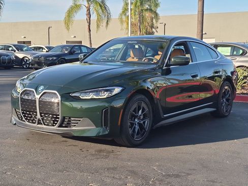 Used 2024 BMW i4 eDrive40 w/ Premium Package RWD image 5