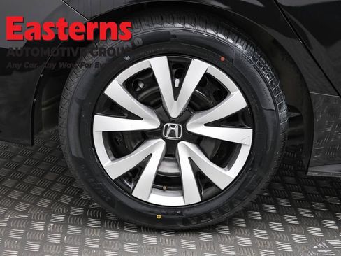 Used 2025 Honda Civic LX image 28