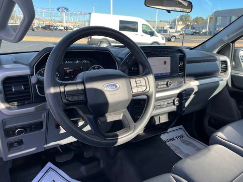 Used 2021 Ford F150 XL image 16