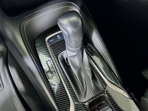 Used 2022 Toyota Corolla SE image 30