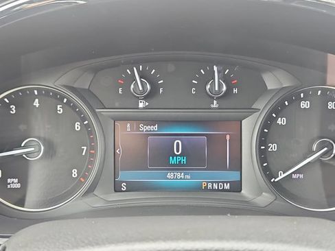 Used 2022 Buick Encore Preferred FWD image 16
