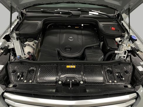 New 2026 Mercedes-Benz GLS 450 4MATIC image 13