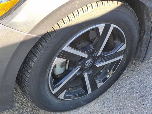 Used 2024 Nissan Sentra SV w/ All-Weather Package image 3