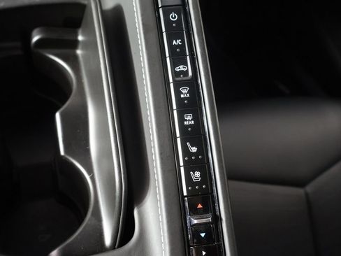 Used 2023 Chevrolet Corvette Stingray Premium Cpe w/ Battery Protection Package RWD image 46