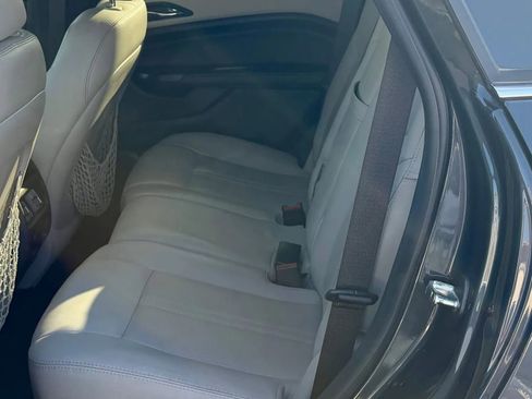 Used 2015 Cadillac SRX Luxury w/ Driver Awareness Package image 9