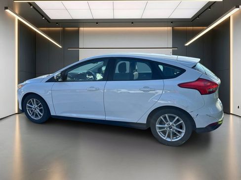 Used 2015 Ford Focus SE FWD image 3