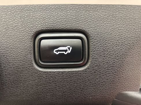 Used 2023 Kia Sportage X-Line w/ X-Line Premium Package image 12