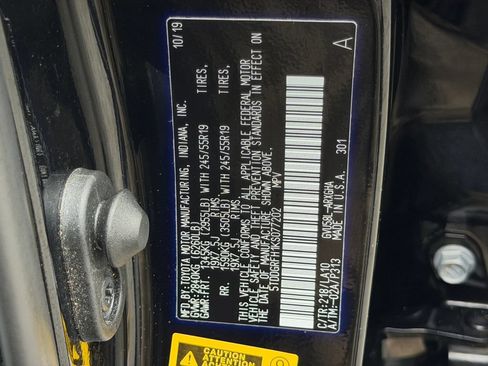 Used 2019 Toyota Highlander Limited Platinum AWD/4WD image 30