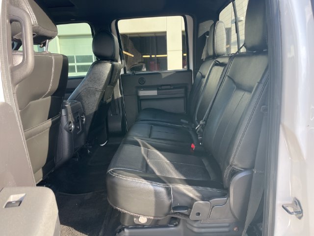 Used 2016 Ford F350 Lariat w/ Lariat Ultimate Package AWD/4WD image 28