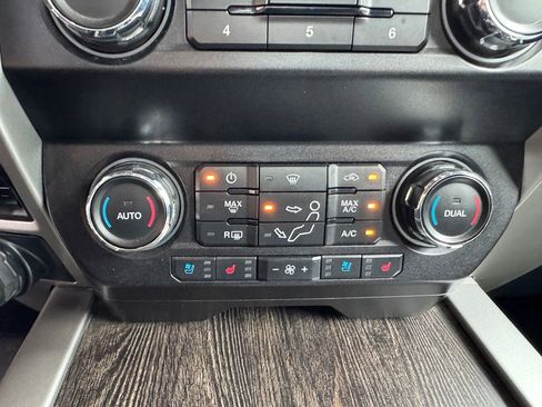 Used 2021 Ford F250 Lariat AWD/4WD image 28