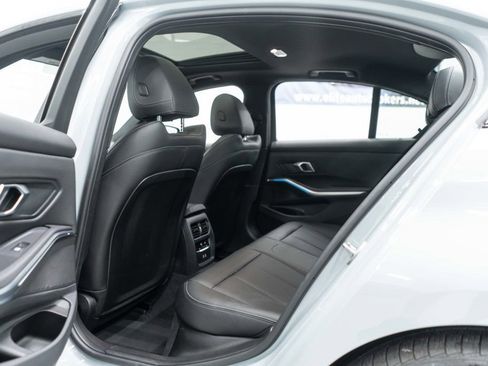 Used 2025 BMW 330i xDrive Sedan image 39