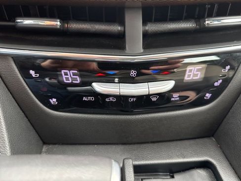 Used 2018 Cadillac CT6 Luxury image 23