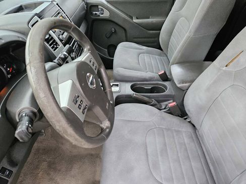 Used 2015 Nissan Frontier S image 14