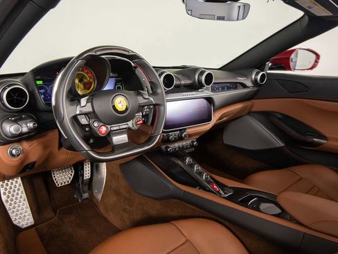 Certified 2023 Ferrari Portofino M RWD image 23