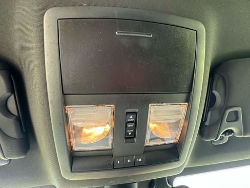 Used 2020 Dodge Challenger R/T RWD image 31