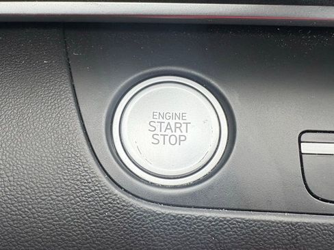 Used 2023 Hyundai Elantra SEL w/ Convenience Package image 24