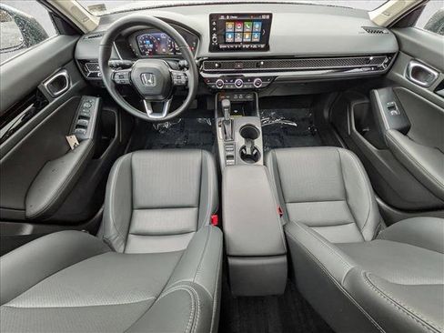 Used 2024 Honda Civic Touring image 18
