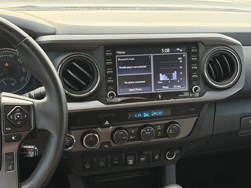 Used 2023 Toyota Tacoma TRD Off-Road w/ Technology Package image 10