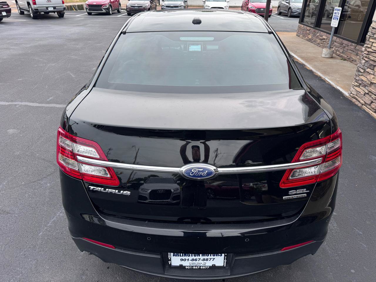 Used 2018 Ford Taurus SEL w/ Equipment Group 201A FWD image 5