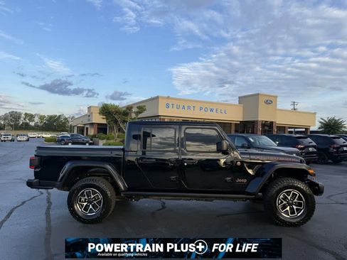 Used 2024 Jeep Gladiator Rubicon image 21