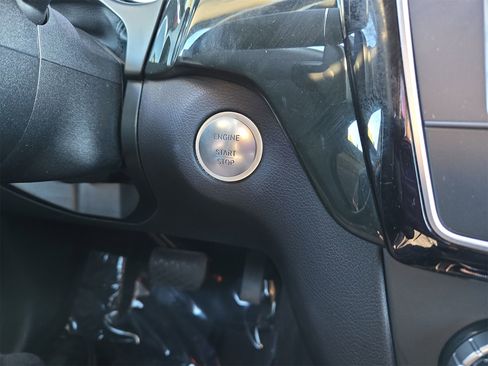 Used 2018 Mercedes-Benz GLE 350 image 21