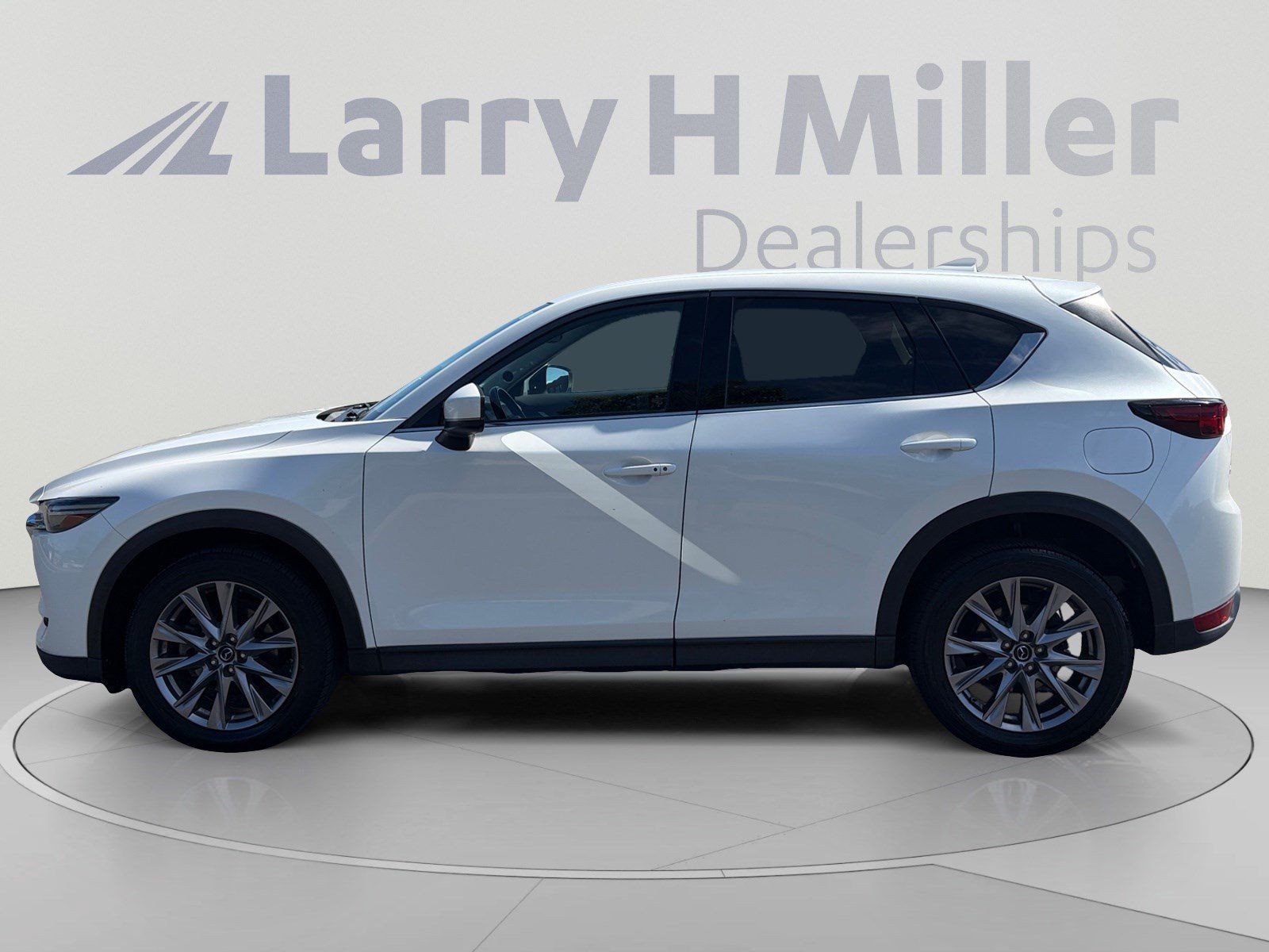 Used 2019 MAZDA CX-5 Grand Touring Reserve AWD/4WD image 2