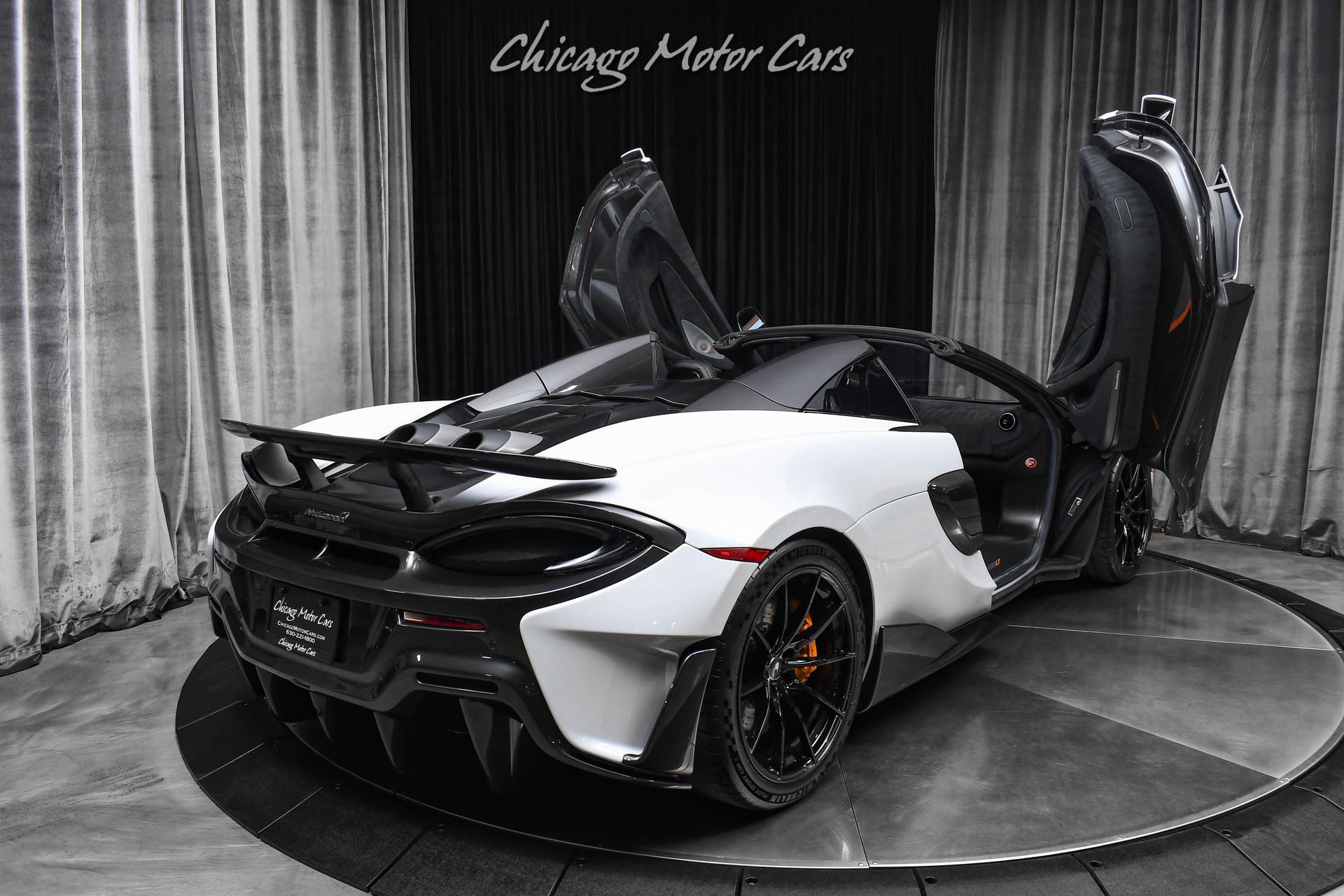 Used 2020 McLaren 600LT Spider RWD image 49