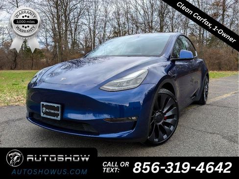 Used 2023 Tesla Model Y Performance AWD/4WD image 1