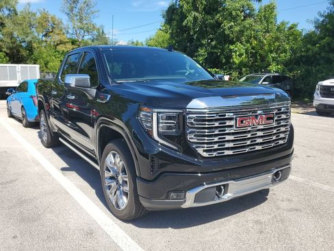 Certified 2024 GMC Sierra 1500 Denali AWD/4WD image 3