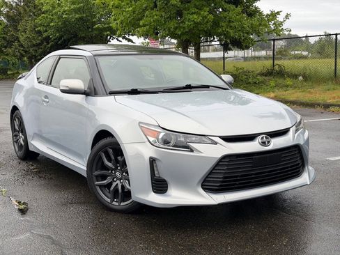 Used 2014 Scion tC 10 Series FWD image 2