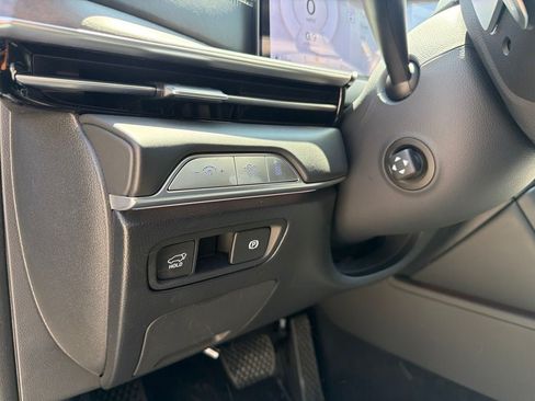 New 2026 Genesis GV80 2.5T Prestige AWD/4WD image 12