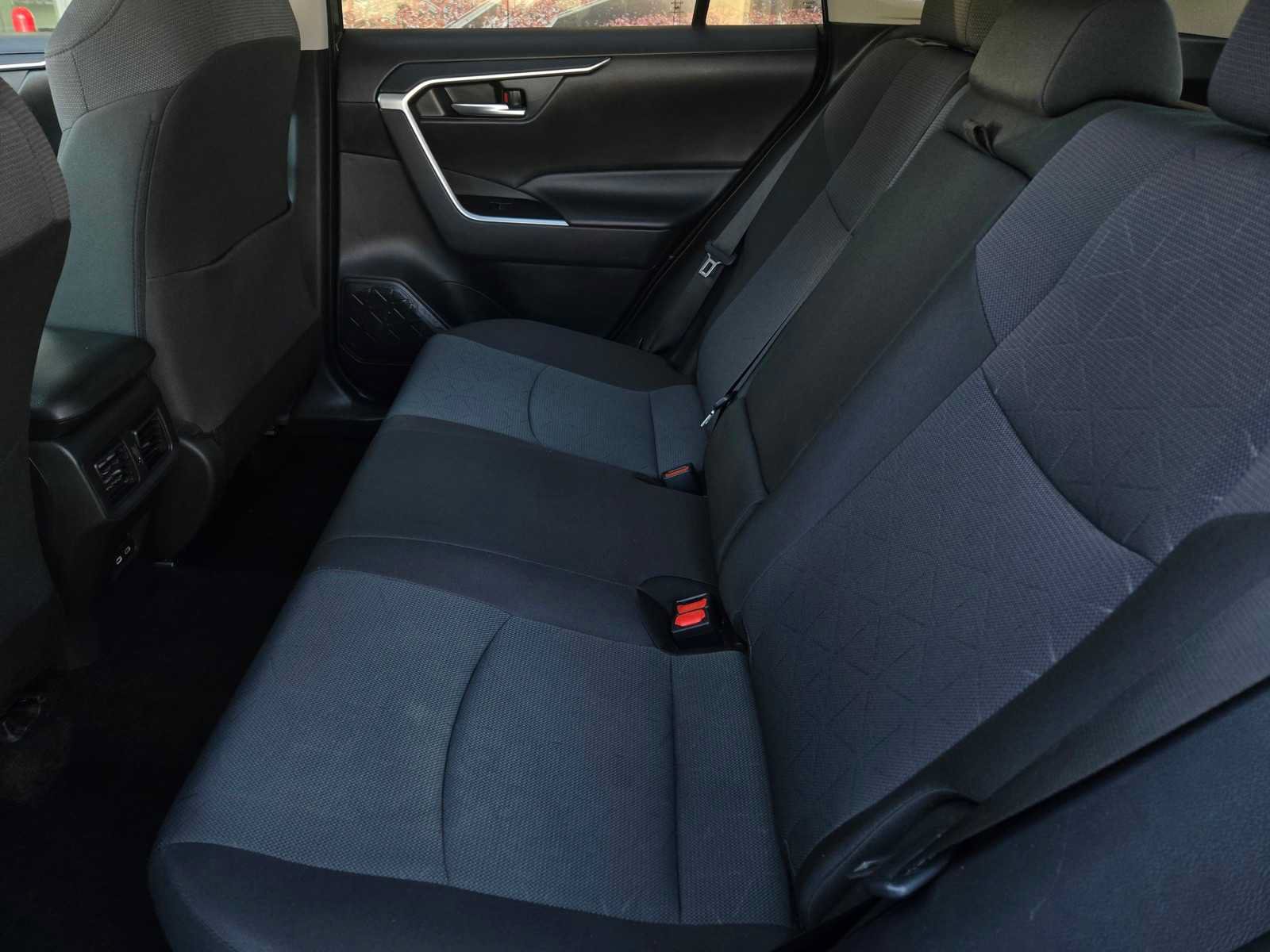 Certified 2025 Toyota RAV4 XLE AWD/4WD image 11