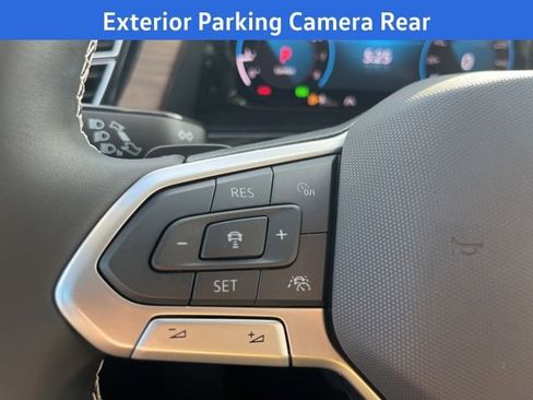 New 2026 Volkswagen Atlas SE image 10