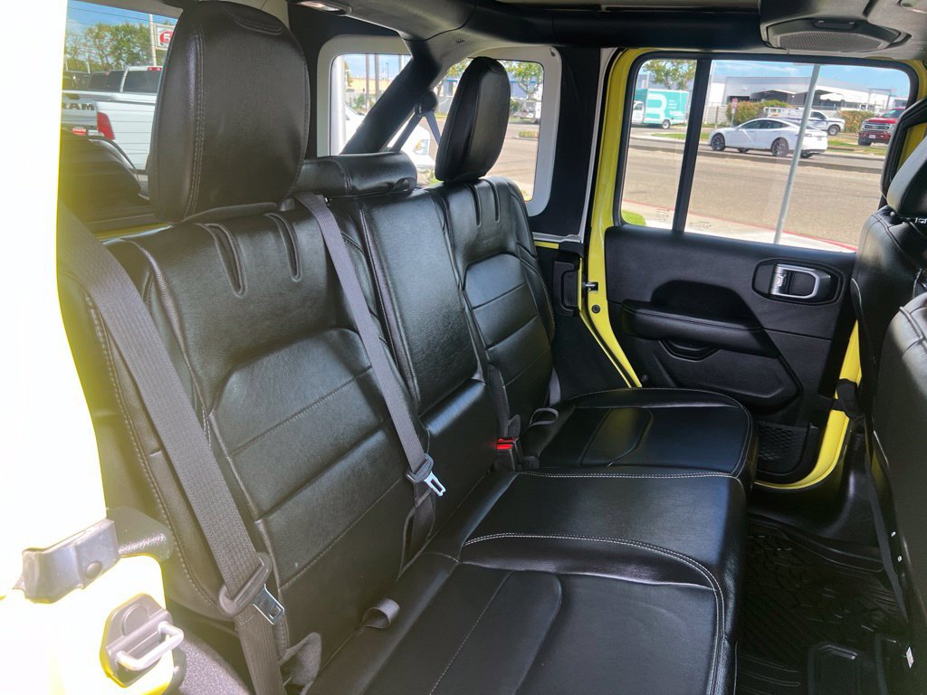Used 2023 Jeep Wrangler Unlimited Sahara AWD/4WD image 44