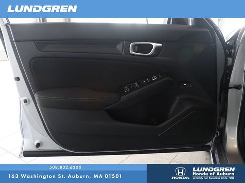 Used 2025 Honda Civic Sport image 9
