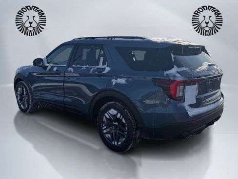 New 2026 Ford Explorer ST w/ Sun And Sound Package image 7