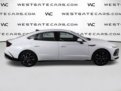 Used 2025 Hyundai Sonata SEL FWD image 43