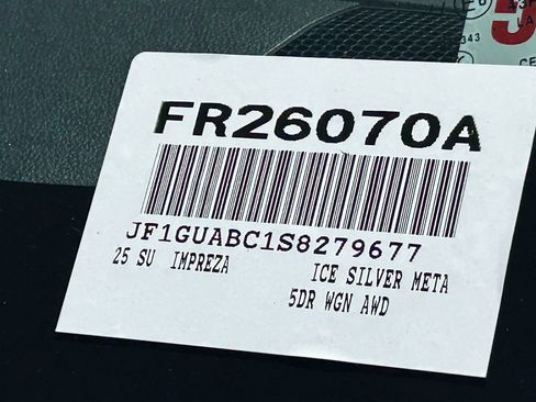 Used 2025 Subaru Impreza 2.0i AWD/4WD image 30