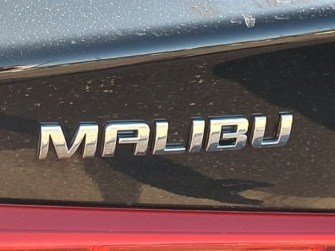 Used 2024 Chevrolet Malibu LT image 17